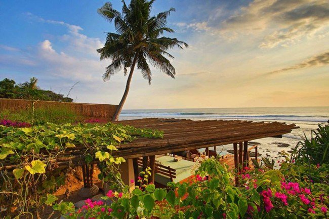#NihiwatuResort's exclusive getaway for #ValentinesDay: 

bit.ly/1Zy1ZYr