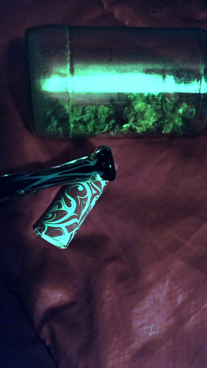sitalinn's tweet photo. #morningb #stayhighbro #weedtubers #marijuanadelivery #stonerbeauties https://t.co/C77snAaBAk