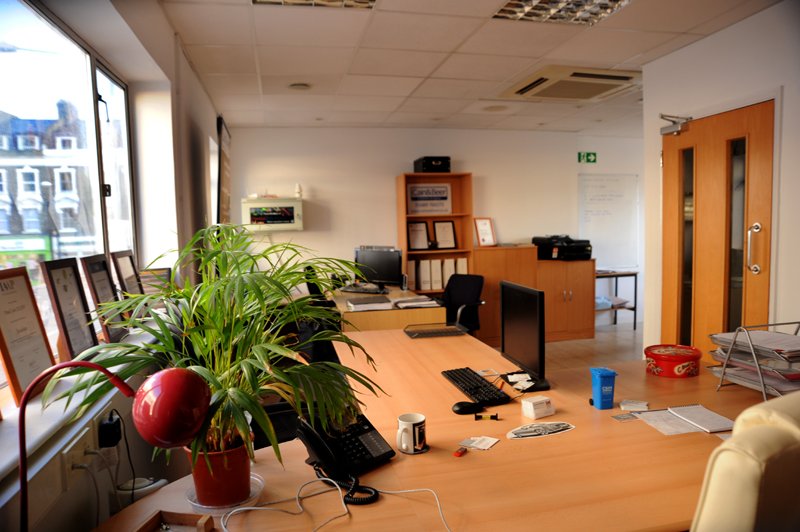 mbebromley1's tweet photo. Office to rent BR1 Suits 2 - 4 people call @sharronewallace at @mbebromley1 020 8290 4404 https://t.co/G159yktBQ8