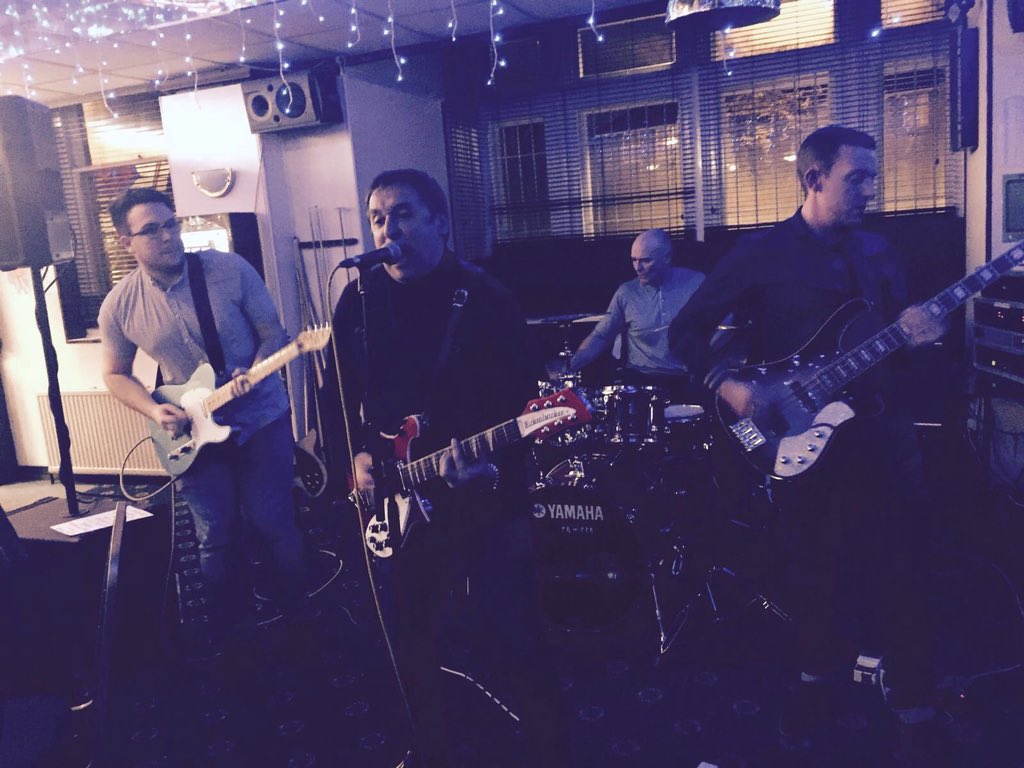 ivobonf's tweet photo. Our second public appearance in front of a top audience, many thanks to Albert Cummings #putneyclub https://t.co/N4DJFyb7s6