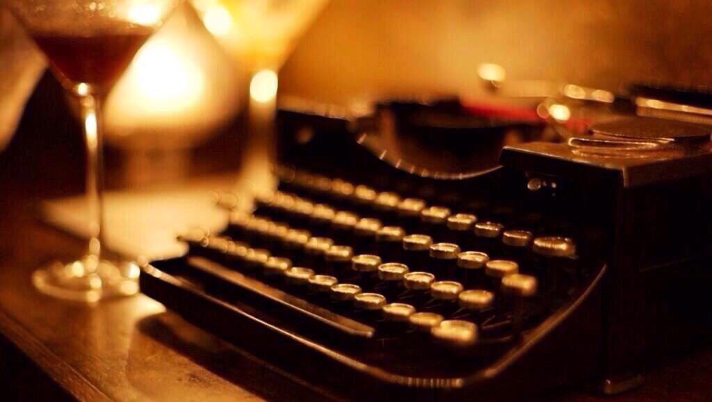 PardueSuzanne's tweet photo. Your life is your story...
Write well... Edit often... https://t.co/hvUfBUSBQj