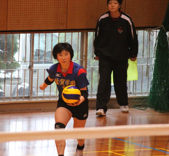 love_kiyoe's tweet photo. 平成27年度　佐賀県高校女子新人バレーボール大会　　ベスト8
佐賀学園　　8番 https://t.co/V4uA55e3OC