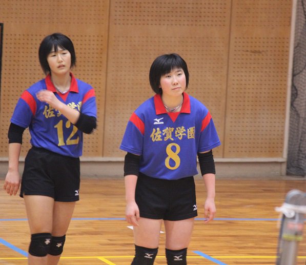 love_kiyoe's tweet photo. 平成27年度　佐賀県高校女子新人バレーボール大会　　ベスト8
佐賀学園　　8番 https://t.co/V4uA55e3OC