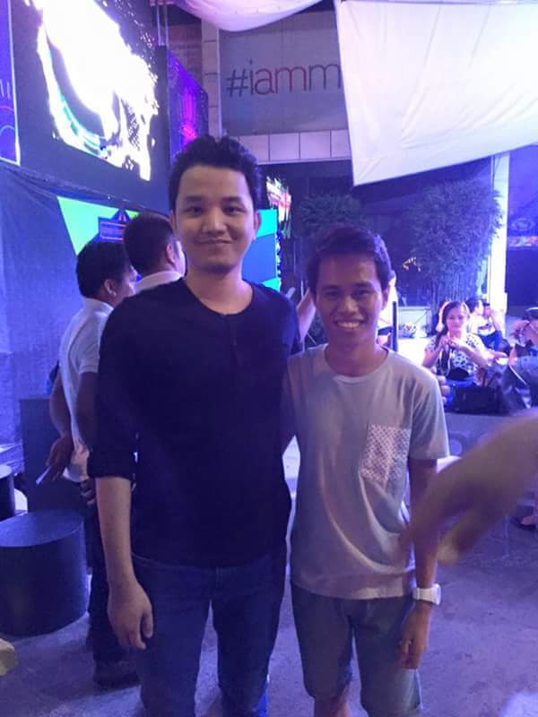 bluerangercy's tweet photo. kuya @akoposimarcelo in #GlobeSinulog #Elektromundo event! 
#TakeMeThere https://t.co/Qxdvxsf7Go