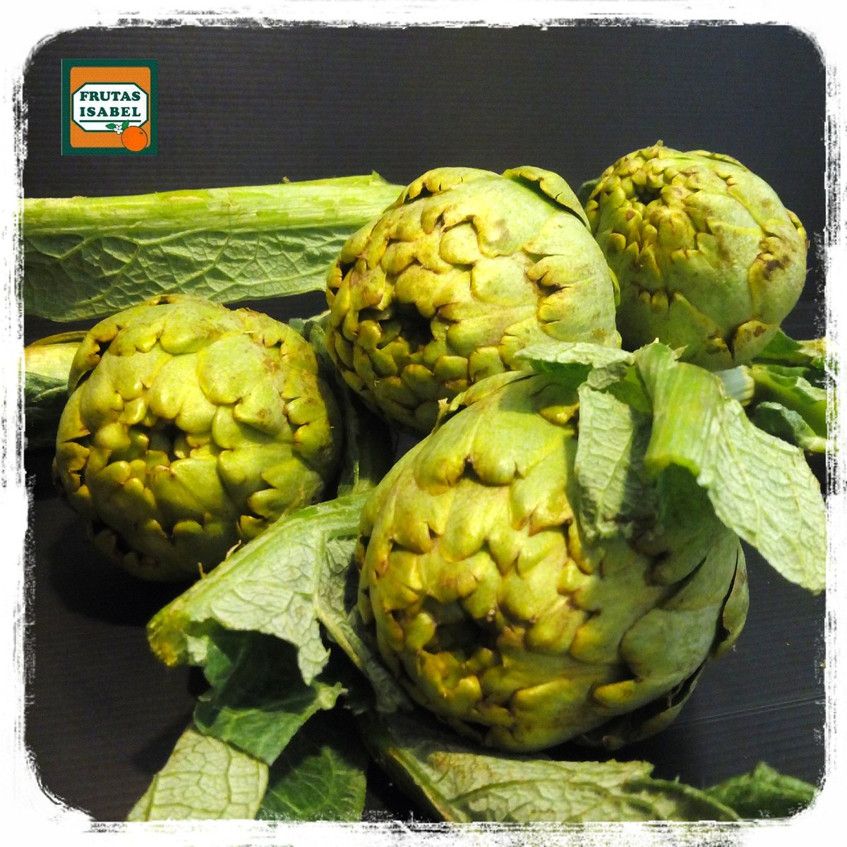 Isabel_SMB's tweet photo. Las #alcachofas  de #calahorra son simplemente #exquisitas
Además de ser una de las #verduras  que más fibra tienen. https://t.co/Tq8tObFLQL