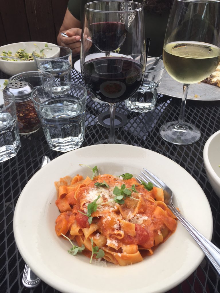 singleinatlanta's tweet photo. Lunch at @proofpizza was SUPER cute and delicious. Nice DATE spot #Miami . #SingleInMiami. ๐ https://t.co/rYoQ2X6bVB