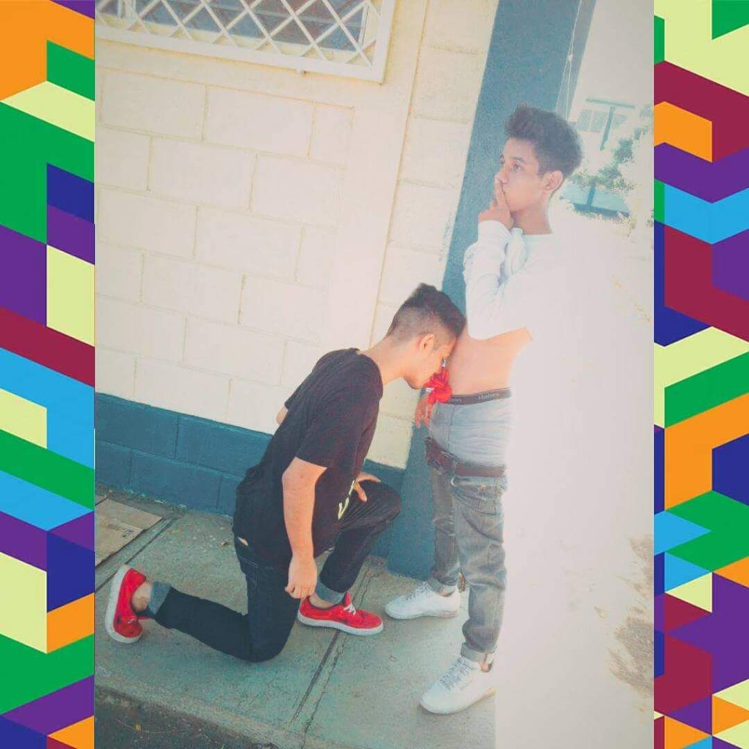 OsoLotso_'s tweet photo. —Parce ahí viene su ex, actúe natural
—Ahg chupemelo, no joda
—Breve.
—.. https://t.co/IgxoffklW8