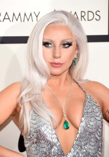 bandsascake's tweet photo. Lady Gaga https://t.co/DDCJD3gCnG