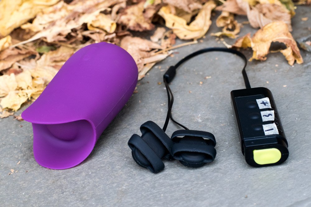 vibrator_store's tweet image. Review: Form 5 + Hello Touch X #epiphora feedproxy.google.com/~r/heyepiphora…