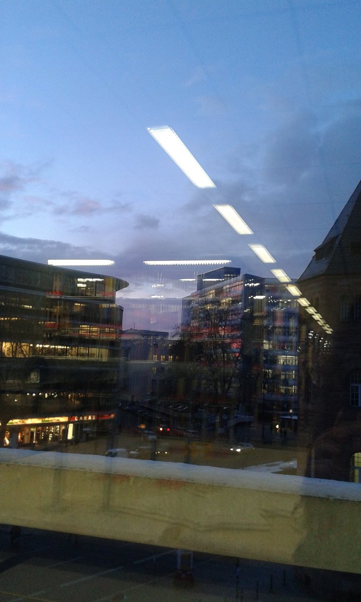 Katharikaa's tweet photo. Library with a view @TUBerlin #books #Berlin #study https://t.co/MFrGdWI4d4
