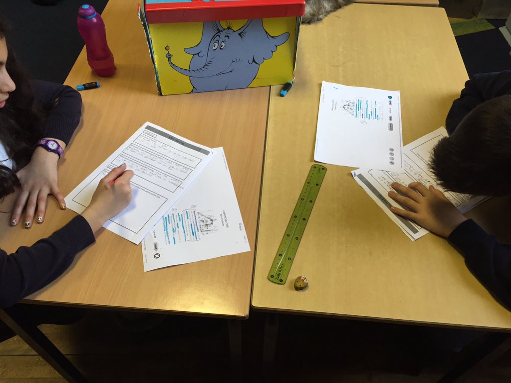 mrsdLVPS's tweet photo. Our P6's have been doing some excellent reading work in pairs! #thinkingreaders https://t.co/ey49OgvzEc