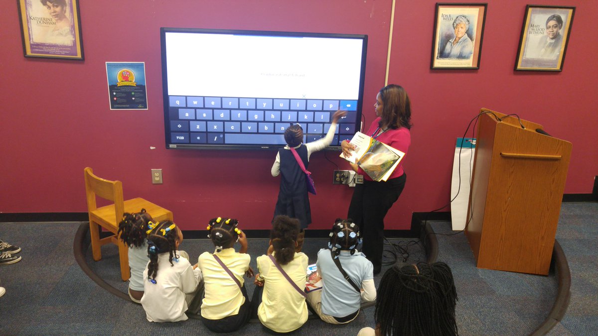 mediafannin's tweet image. 1st grade communicating &amp;amp; collaborating about ocean animals #LED2Lead w/ #mediafannin #apsitjulie #apsmedia