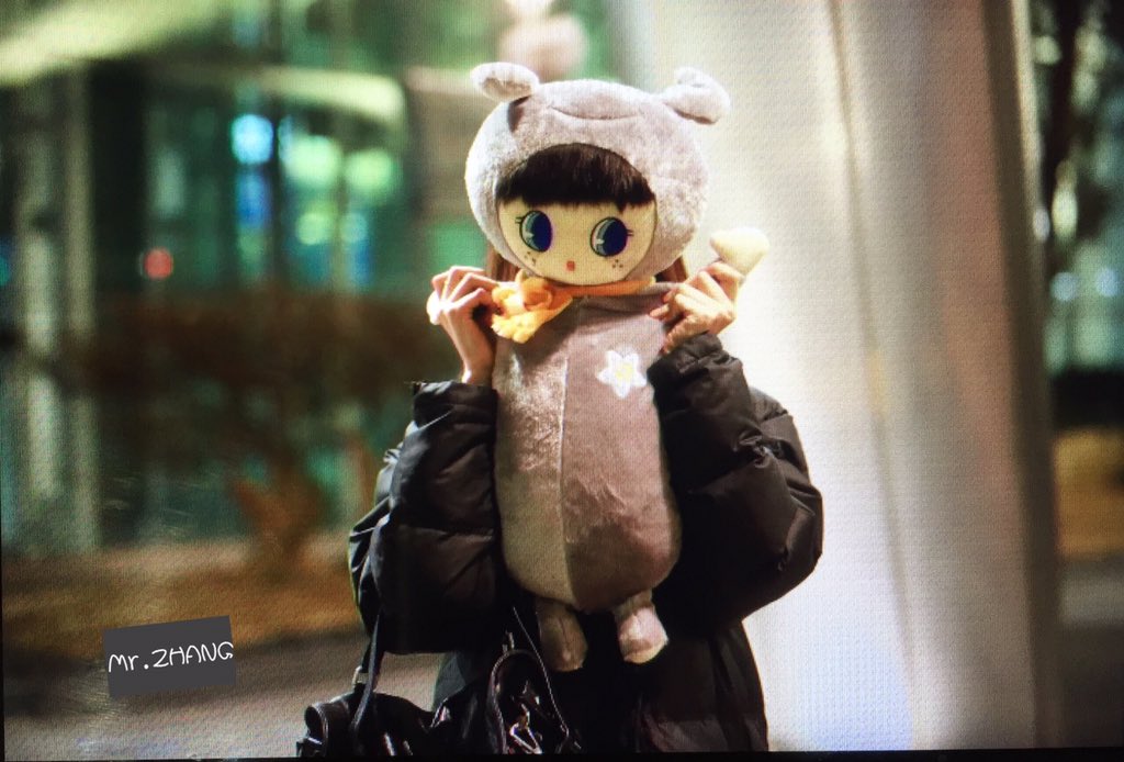 [PIC][20-01-2016]SeoHyun trở về Hàn Quốc vào sáng nay CZGM3ecUYAEdUCu