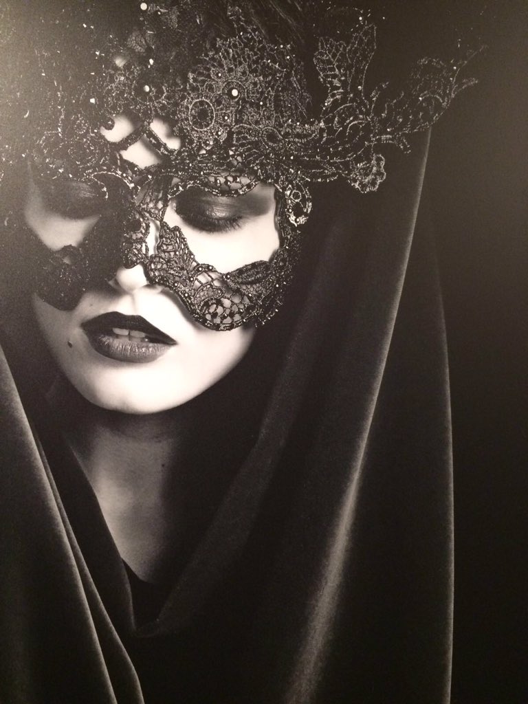 FannyD1007's tweet image. Expo de Karl Lagarfeld @75Pinacotheque  #photos #Paris