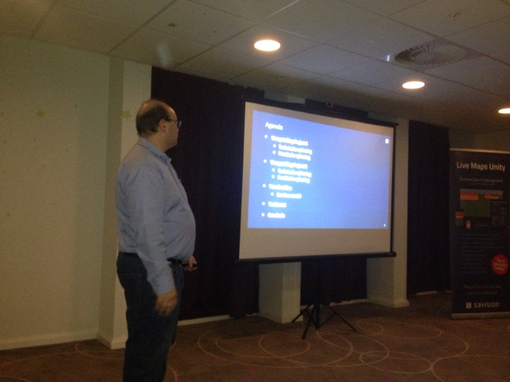 HaanArieDe's tweet image. @Bob_Cornelissen busy with a @Savision #livemapsunity presentation.