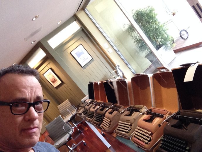 YourWeirdPod's tweet photo. Celebrities, they’re just like us; they use typewriters! It’s a @tomhanks Celebrity Weird! https://t.co/IHxsNAAQYT https://t.co/Ei9Byt24U9
