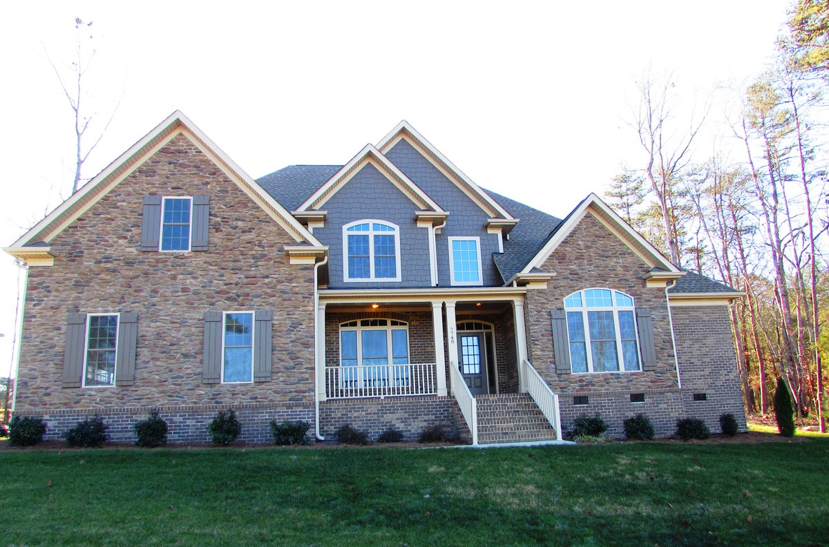 NewtCustomHomes's tweet photo. OPEN HOUSE!!! Red Bridge at 7748 Village Parkway Locust, NC 28097 Time: 11-4pm on Tuesday and Thursday https://t.co/GnwiewX4Wk