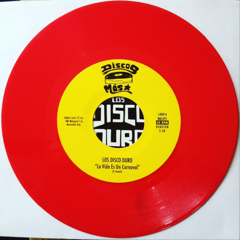 new records!!! #lavidaesuncarnaval #roboton #vocoder instagram.com/p/BApjdfuTC3H/