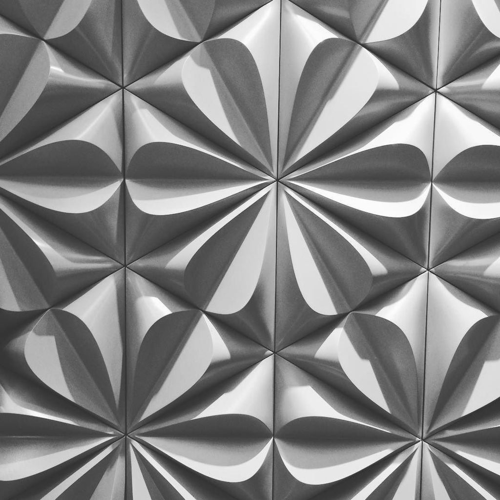LHoltCreative's tweet photo. @walkerzanger new tiles. #texture #tiletuesday #kbis2016 #blogtourvegas #kbisnext #designh… https://t.co/FLgZGBdpOu https://t.co/g6BgGL93Y7
