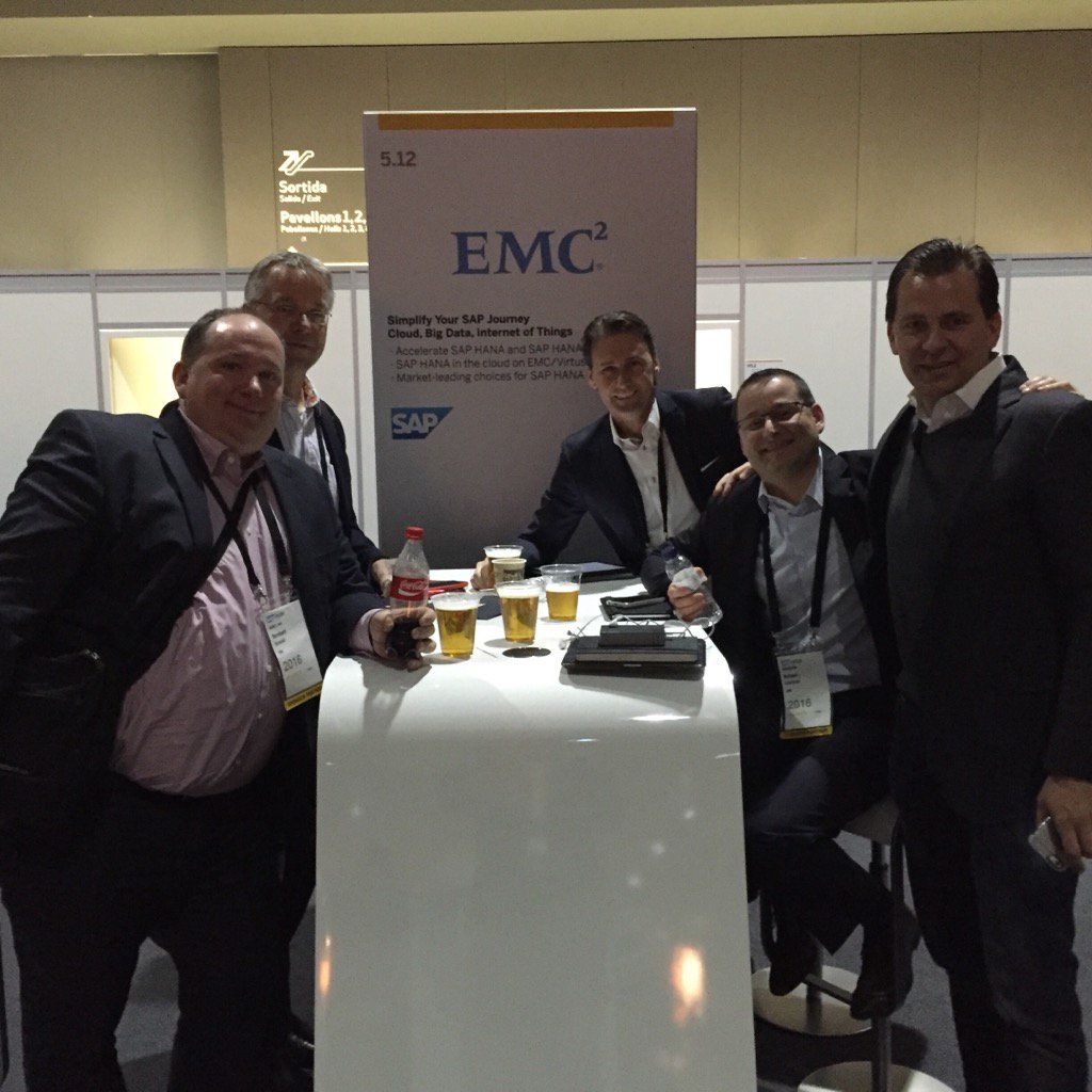 JZetterblad's tweet image. Happy EMC team at #fkom2016 with #emcsap