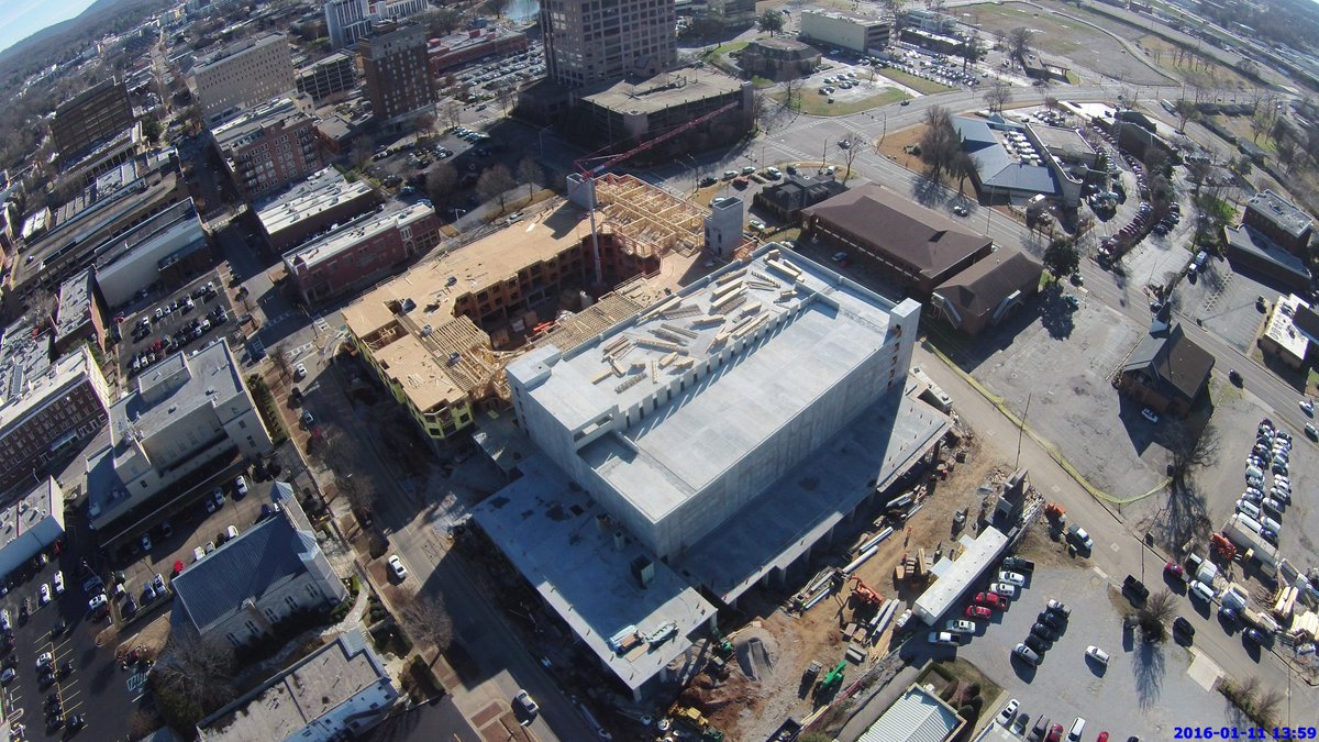 The Avenue tweet media