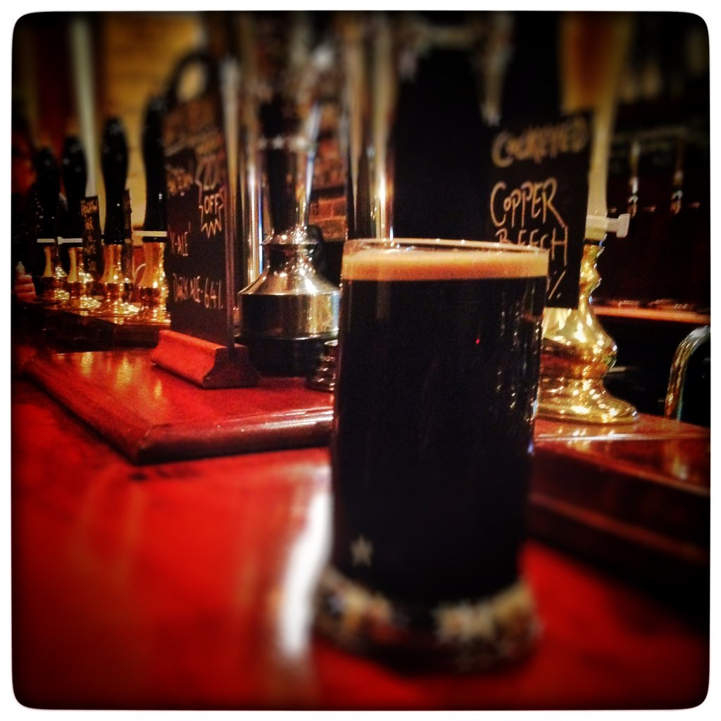 Brighton Bier No Name 5.0% £3.50 @ Brighton Beer Dispensary. Verdict 10/10. A gorgeous pint of stout.
