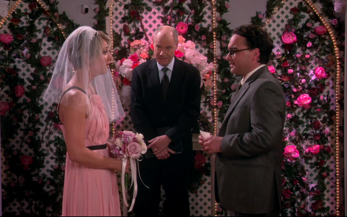 ArloSmartHome's tweet photo. I spy with my little eye - Guess which #SmartHome camera was an extra on #TheBigBangTheory? (cc:@bigbang_cbs) https://t.co/tlkEVAoWR5