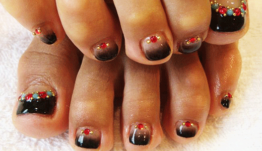 #pedicure with black nail polish