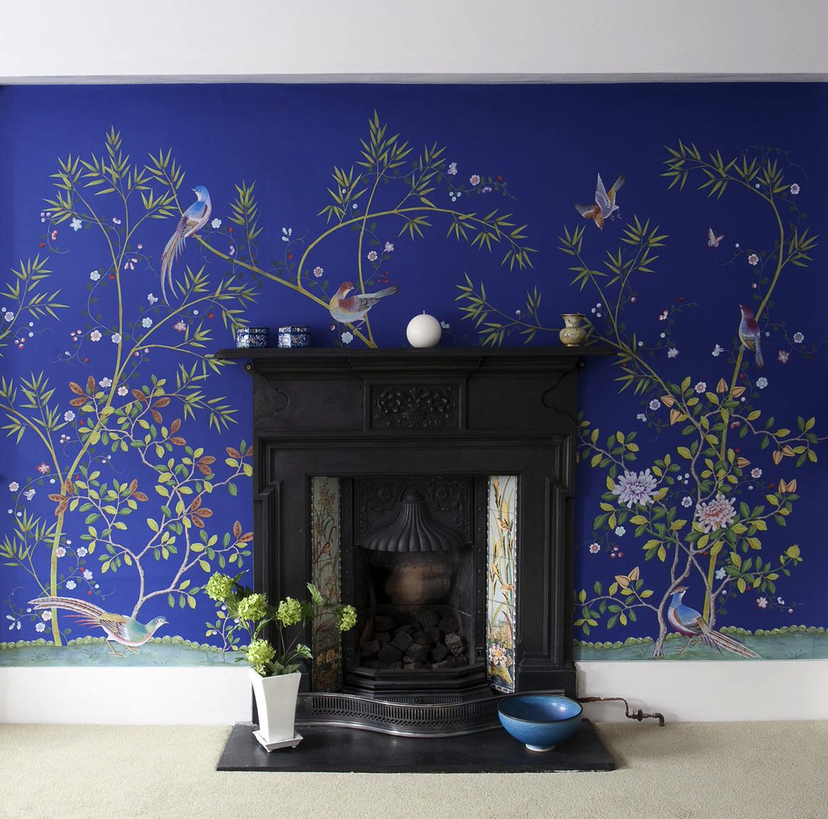 WellsInteriors's tweet image. F is for @Fromental! Bespoke designs from chinoiserie to bold geometrics: #atozwallcoverings bit.ly/1mEA9O7