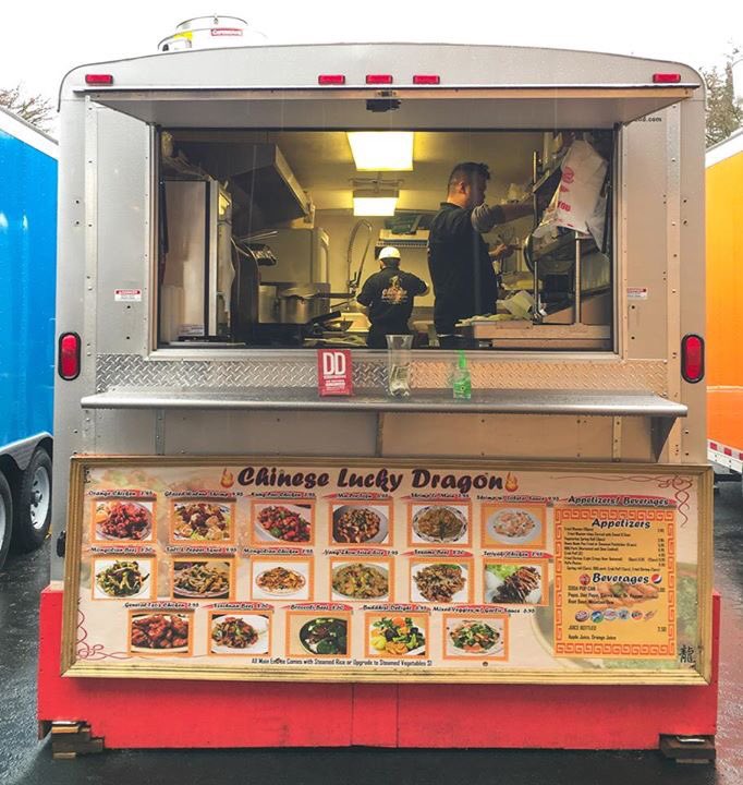 HVstation's tweet photo. General Tso's Chicken from @cld_lucky is the @HVstation #FoodCart meal of the day! #HappyValley #Portland https://t.co/OxHH4sfXmc