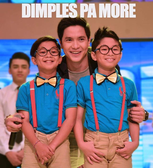 aldenrichncds02's tweet photo. Matching dimples? 😅😂
• • •
© Eat Bulaga Facebook Page
#AldenRichards #latepost #Jan192016 #DancingInTandem #Dimples… https://t.co/k7pkzrGnx9