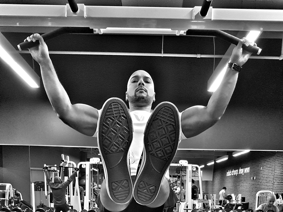 CAPITALXercise's tweet image. It's OK to kick your feet up, if you're doing #abs — #TransformationTuesday

CapitalX.biz 💪🏃#fitness #gym