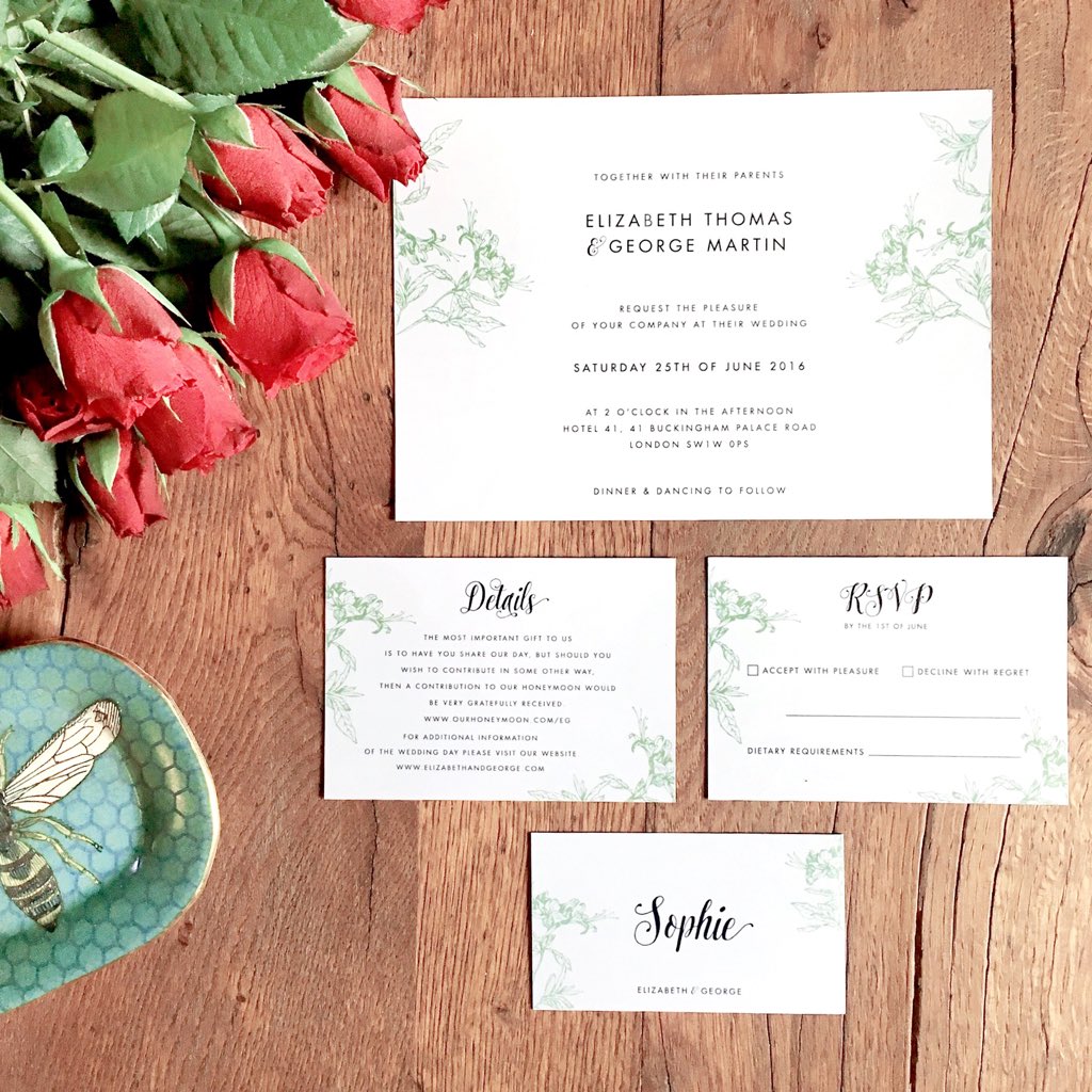 elahousestudio's tweet photo. Floral details ♡ #peanutdesign #peanutweddingcollection https://t.co/Mw7R0ryS8W