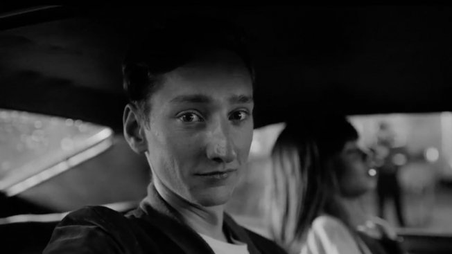 springad's tweet image. Axe's new grown-up take on masculinity is a really interesting change. 
Check it out here:

ow.ly/XhxJp