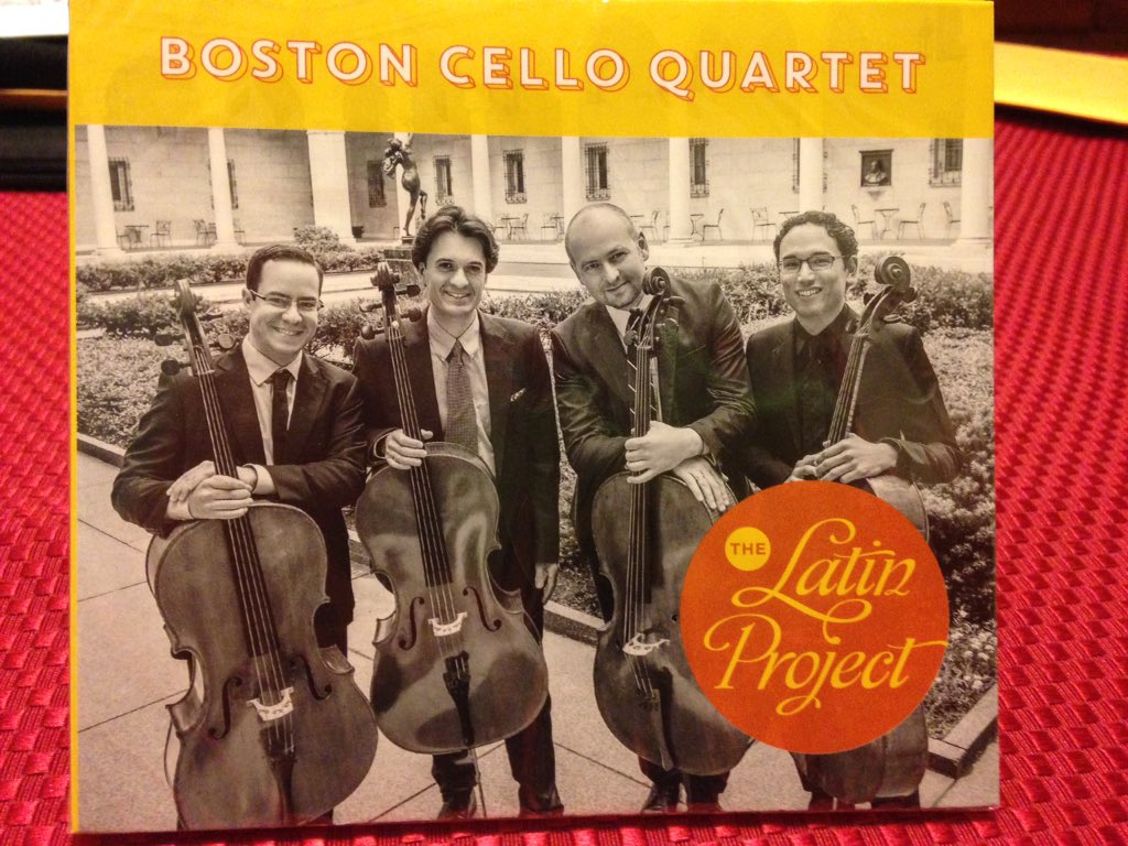 PaulDesenne's tweet photo. Acaba de salir, los excelentes cellistas del Boston Cello Quartet estrenan su proyecto Latino. Un honor estar ahí https://t.co/HzLyR0icGi