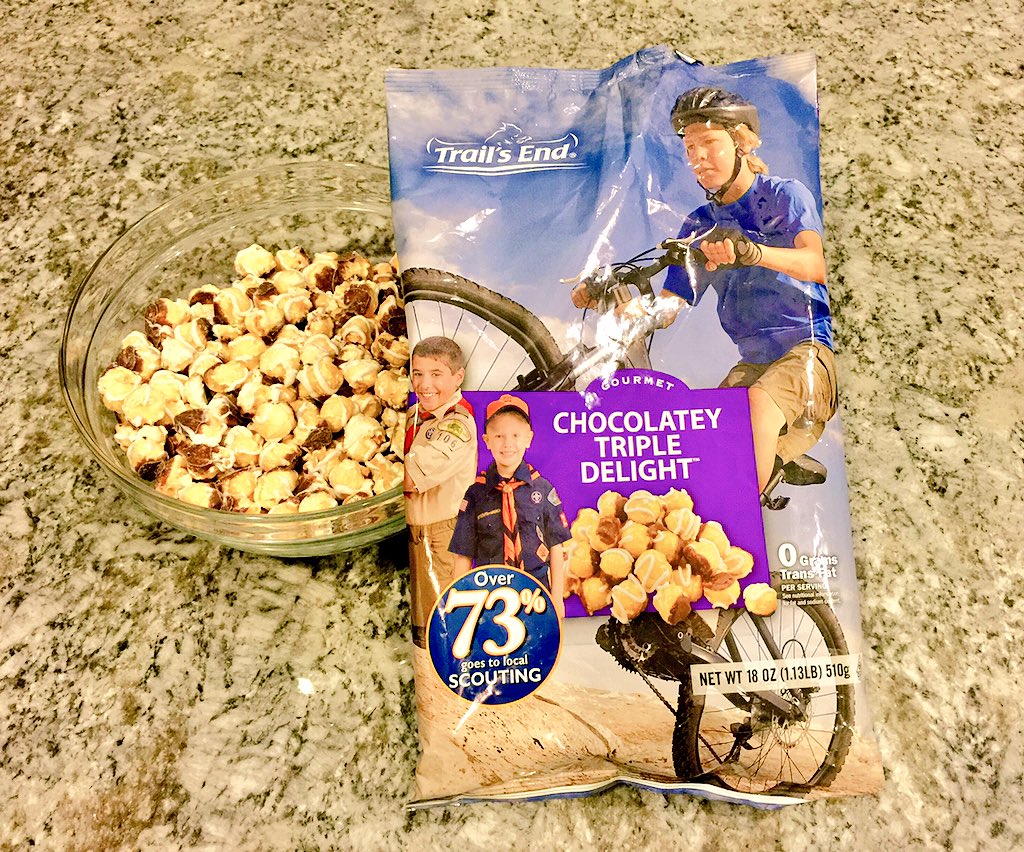 trailsendsnacks's tweet image. For us, everyday is #nationalpopcornday! #trailsendpopcorn 🍿