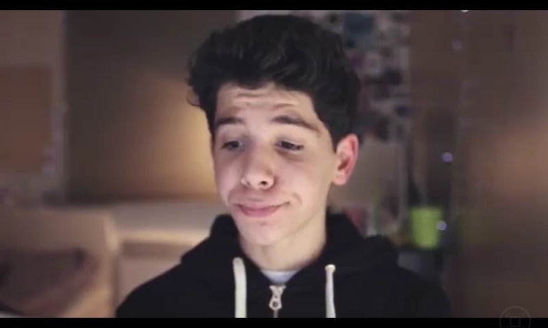 beyoulself's tweet photo. Quand la meuf que t'aime pas te parle... @sulivangwed https://t.co/kD0ELURKJS