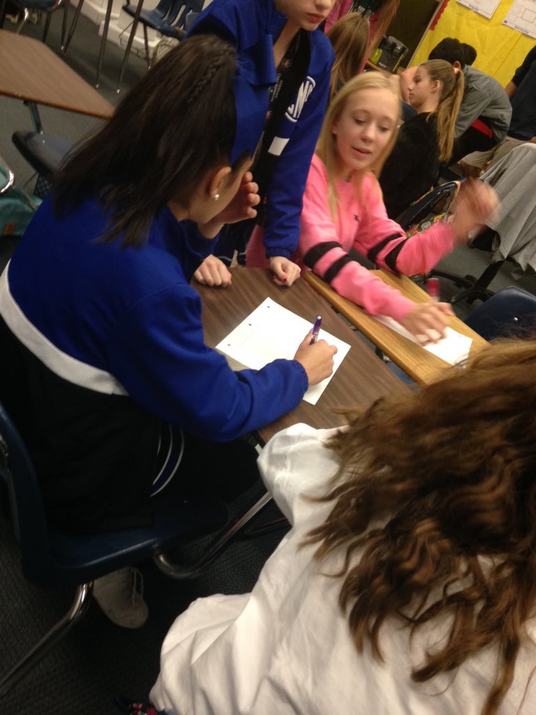 kris_lilley's tweet image. #coltchat close reading creates better, focused readers -#cmscolts start the week strong.