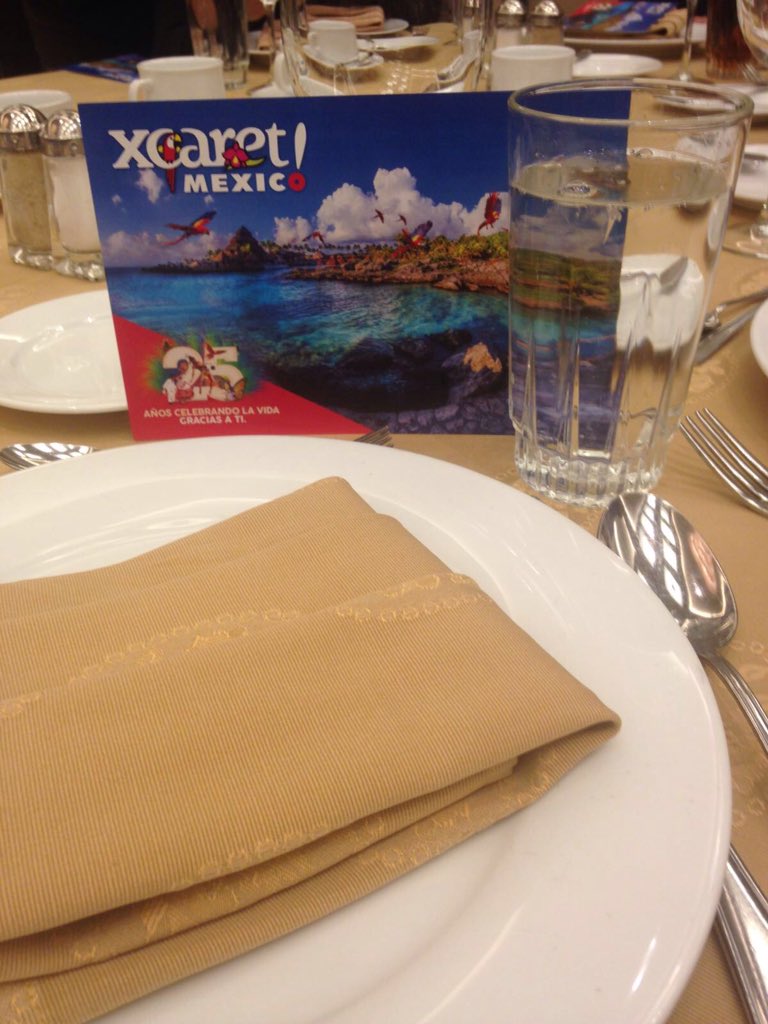 OficialOnlyMine's tweet photo. 25 años @XcaretPark #turismo #Xcaret25 https://t.co/3DkOmrRYnq