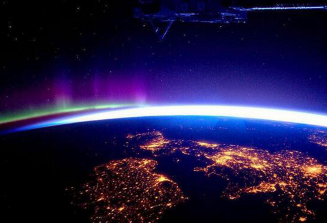 bridannc32's tweet photo. #InspiringIreland #sateliteview https://t.co/9ju5Uz5GDF