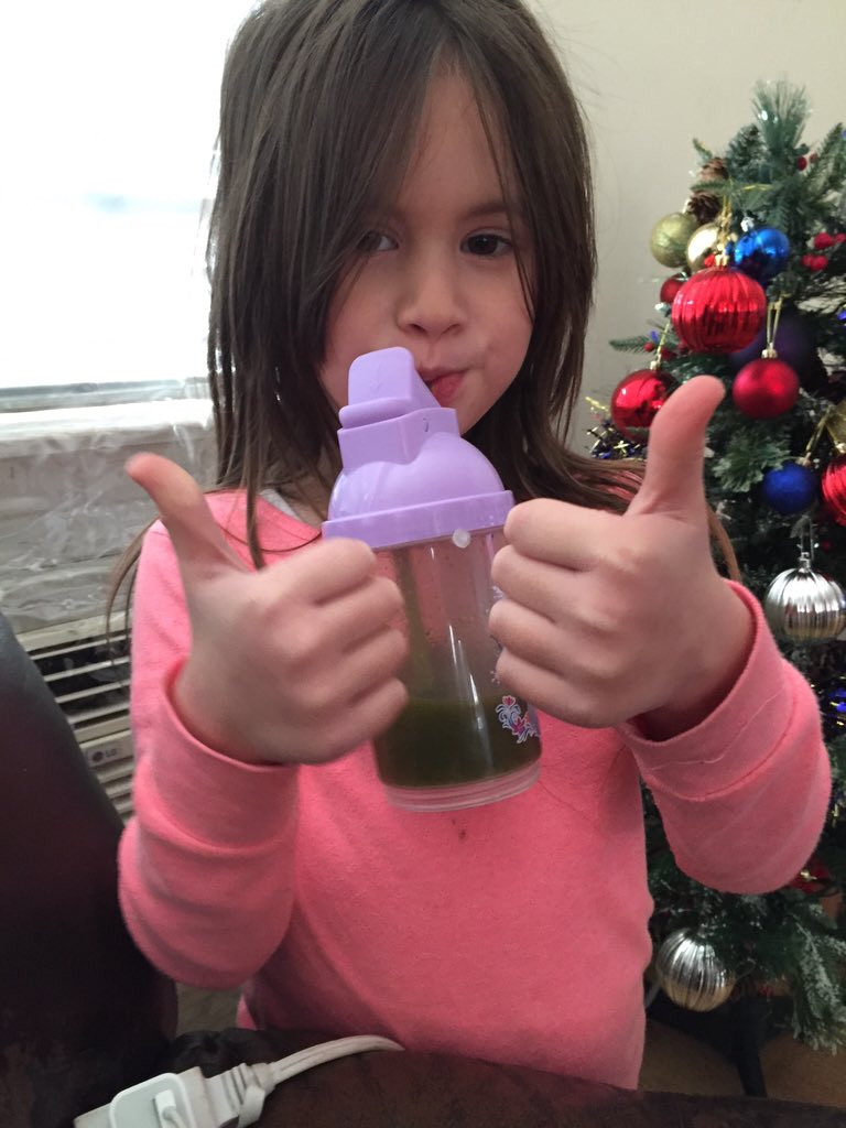 Graham_Market1's tweet photo. The best way to beat the flu. #super #green #smoothie https://t.co/foonTaGRNA