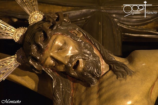 Gentedepaz's tweet photo. Besapiés a Jesús de la Vera-Cruz https://t.co/ajTn3lOevq https://t.co/KxBmVdzbfX
