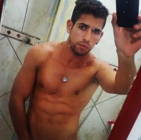 Davi_lima_23's tweet photo. Boa noite! https://t.co/dkpIm8hnfa