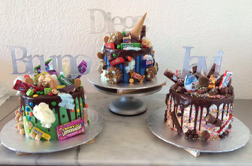 JunkCakes made with ❤️❤️❤️ by Junkbar