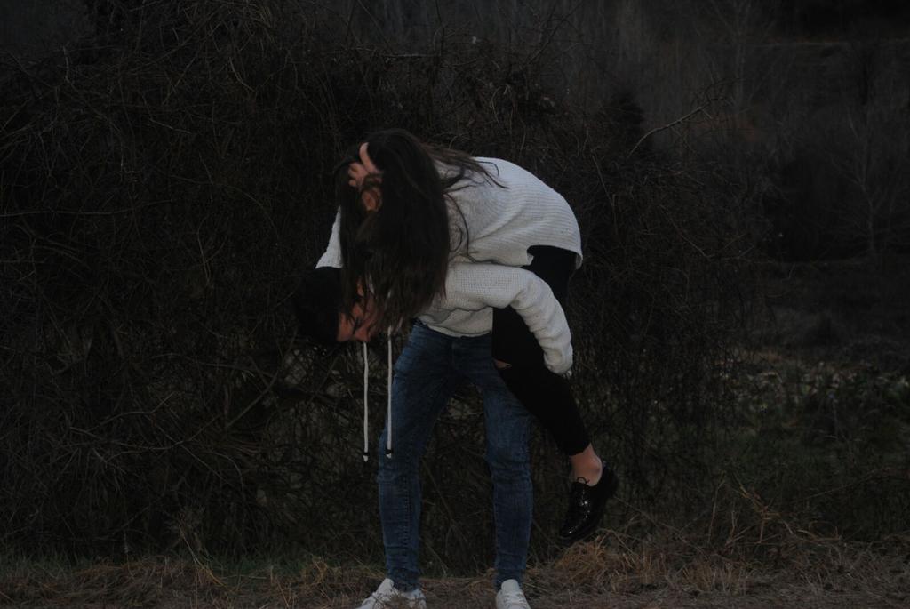 malaina23's tweet photo. Cuando hay una persona que te hace sonreir dia a dia y nunca te falla😊17042015 https://t.co/hWzcddD9Q8