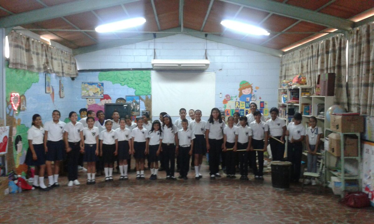 ModLaBatalla's tweet image. Niños Coristas del Módulo La Batalla !  en presentaciones navideñas !