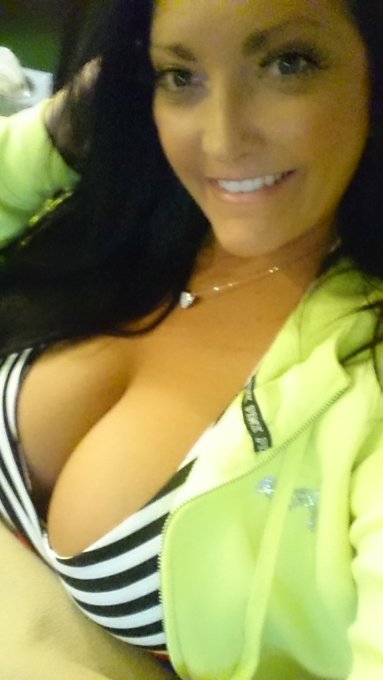 Chilaxin for a few before I go meet @bo_blake @GinaGold22 @_KGBStudios @AdultCamAwards for cocktails<a class="tags" target="_blank" title="On Twitter" href="/?out=eyJ0eXAiOiJKV1QiLCJhbGciOiJIUzUxMiJ9.eyJpYXQiOjE3MjI5ODc4NjEsImlzcyI6InR3cG9ybnN0YXJzLmNvbSIsIm5iZiI6MTcyMjk4Nzg2MSwiZXhwIjoxNzU0NTIzODYxLCJyZWRpcmVjdF91cmwiOiJodHRwczovL3R3aXR0ZXIuY29tL2JvX2JsYWtlIn0.fcml2GifbHQgiBinQ_hlfdHliHd_QD5B1AY-2864qOKOALjz-v0uuPVJVX9MtZE5zKGGEygEHjPpfL0piBpFWQ">@bo_blake</a><a href="/tag/fetishmodel"class="tags"><span>#fetishmodel</span></a><a href="/tag/heelcrushing"class="tags"><span>#heelcrushing</span></a><a href="/tag/cammodeltalk"class="tags"><span>#cammodeltalk</span></a>