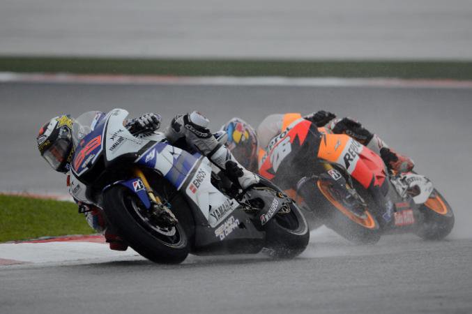 bgmotogp's tweet photo. #DidYouKnow @26_DaniPedrosa took his first ever MotoGP win in wet conditions at Sepang, 2012 Malaysian GP https://t.co/mlplzqqTeN