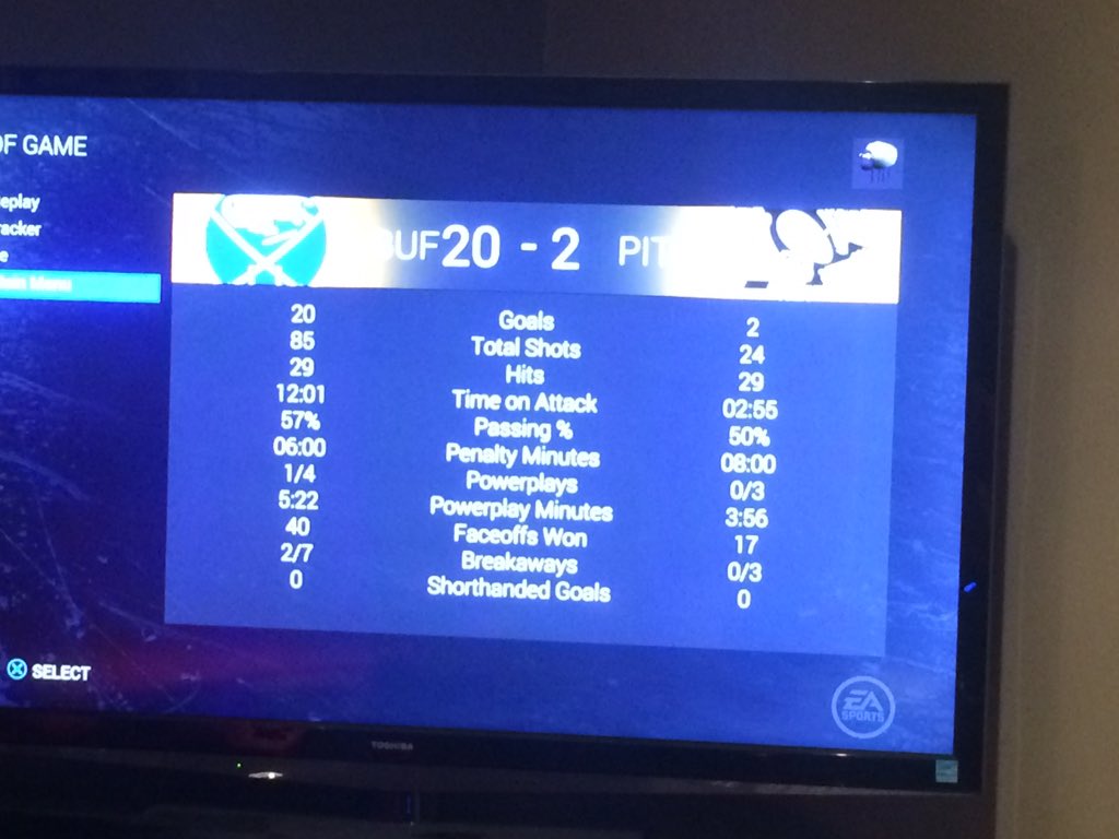 Brody_Jackson's tweet image. Need a self esteem booster? Play my cousin @matthazard204 in @EASPORTS NHL 16 #threetouchdowns #missedconvert