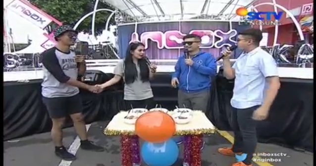 InboxSCTV_'s tweet photo. Pagi ini #Nginbox spesial ulang tahun @KarthykaPutri bareng @Uus__ @dhikacungkring @gadiiing https://t.co/BByU8HvtDB